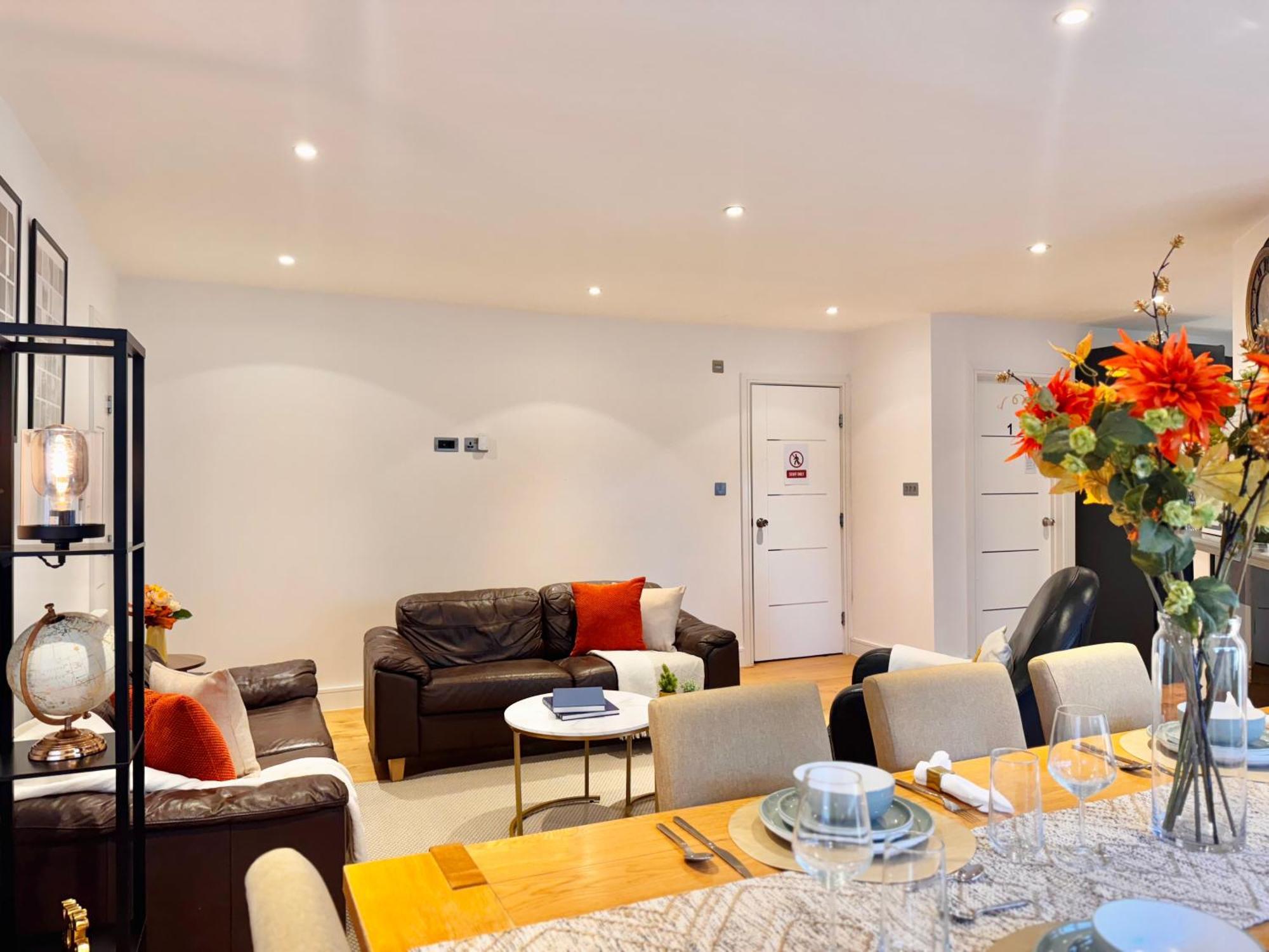 En-Suites With Free Parking 30Min To Central Лондон Екстер'єр фото
